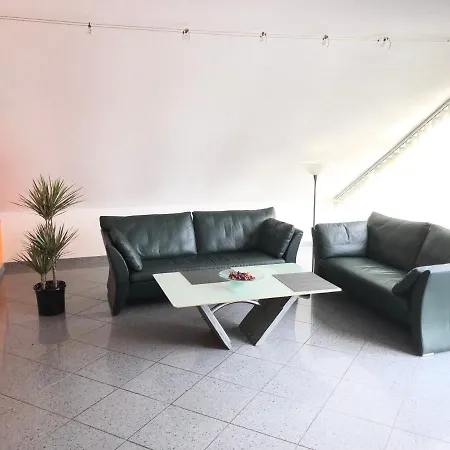 Super XXL Ferienwohnung 73 qm, mit Balkon Cadolzburg Exterior foto