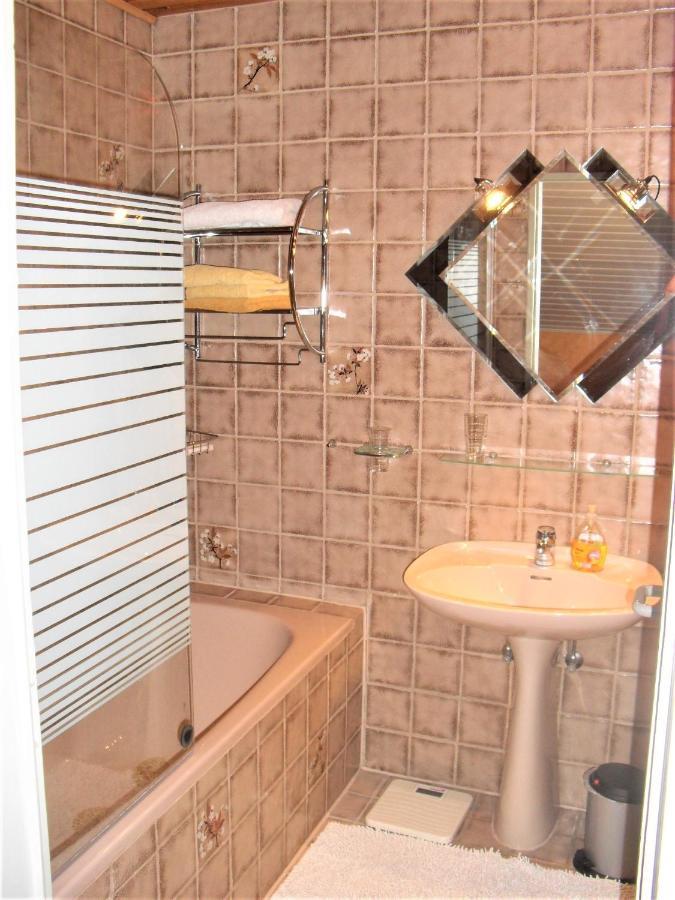 Appartement Super Xxl 73 Qm, Mit Balkon *